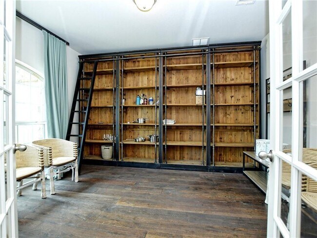 Building Photo - 7710 Aria Loop