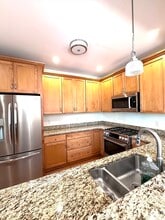 Building Photo - 92 Johnson Woods Dr