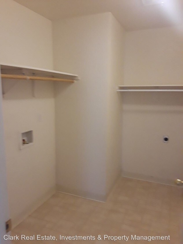 Primary Photo - 3 br, 2 bath House - 7067 Beethoven Ct.