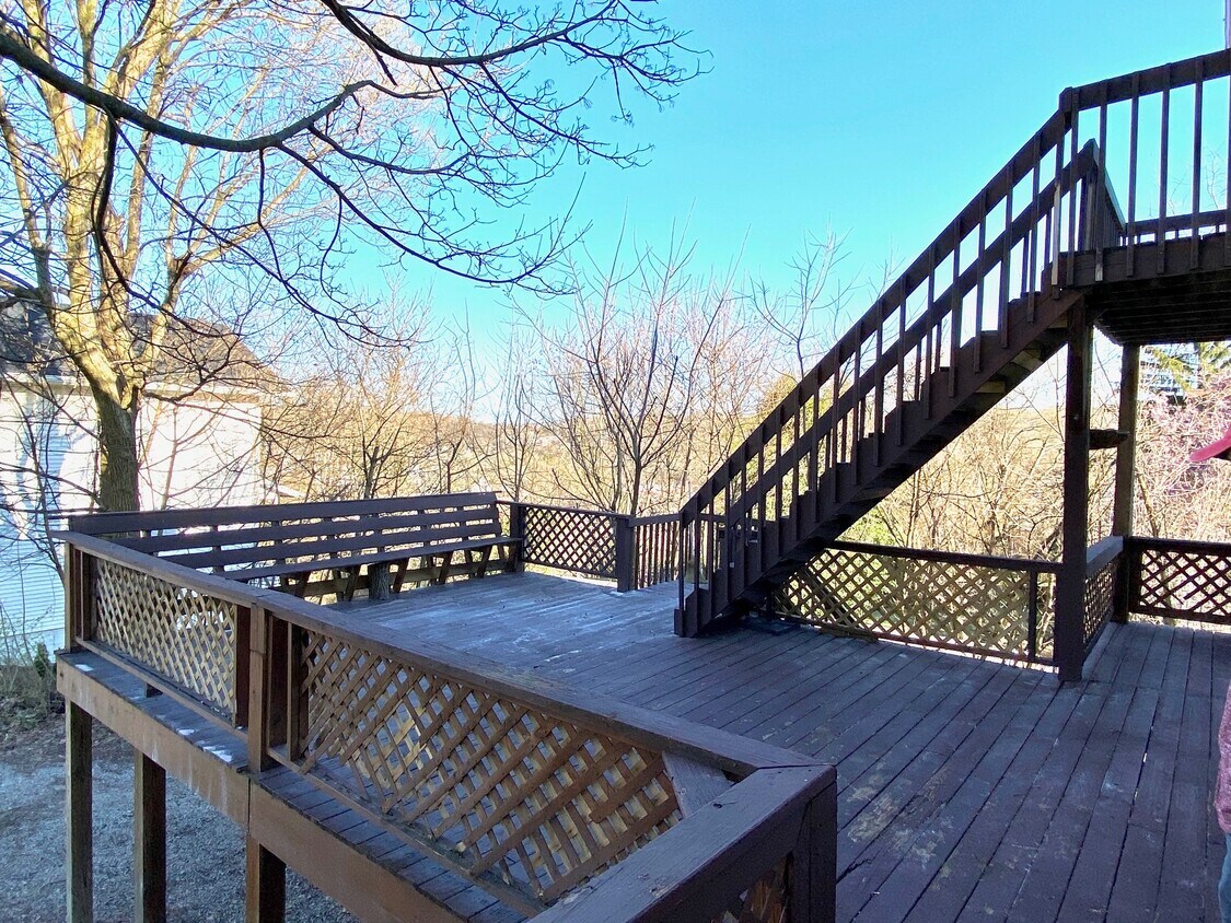 Large deck - 266 N Central Ave
