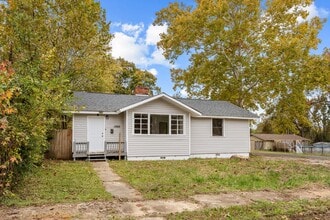 Building Photo - 1893 Princeton Ct SW