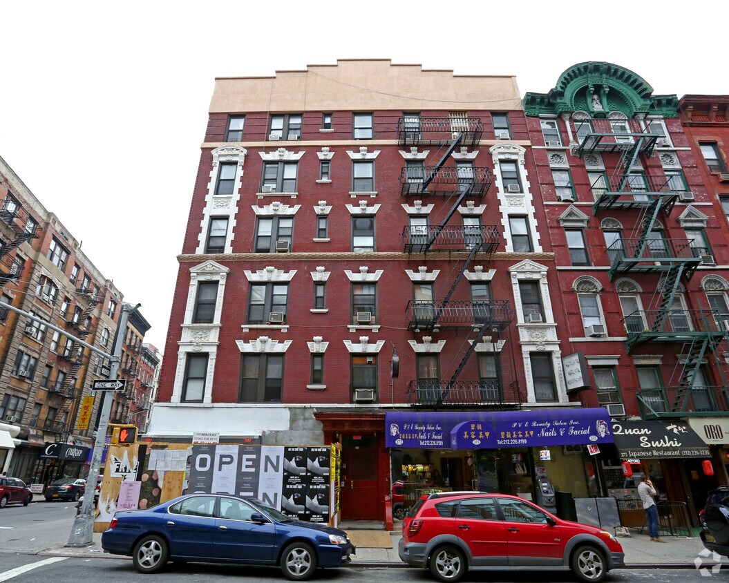 Foto del edificio - 371-373 Broome St