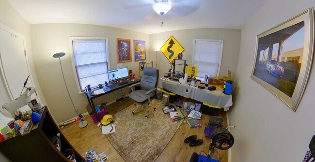 Foto del edificio - 3D Tour Available - Pet Friendly + Attached Garage + Washer & Dryer! Available August 1st!