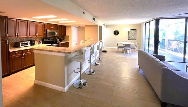 Building Photo - 2025 Lavers Cir