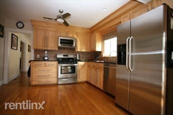 Foto del edificio - 4 br, 3 bath House - 18 John St