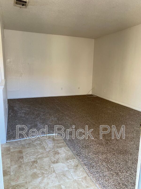 Photo - 133 Kings Ave House