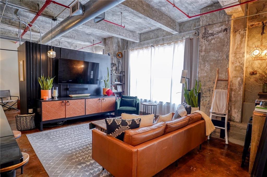 Foto principal - 650 Glen Iris Dr NE