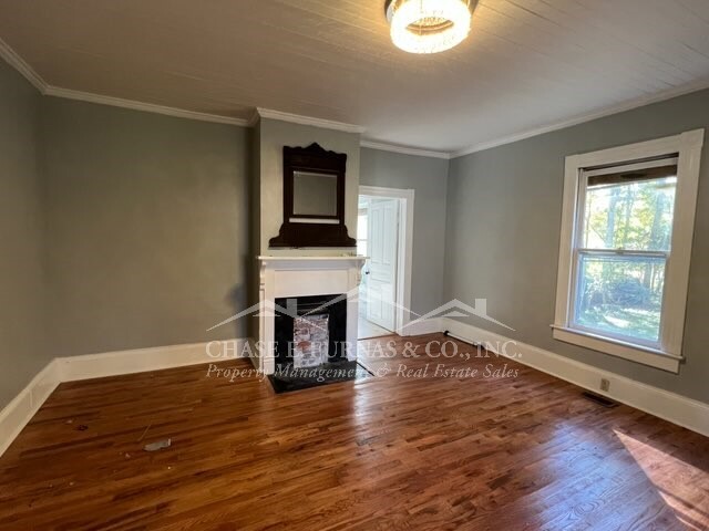 Building Photo - 130 Stone Hill Dr