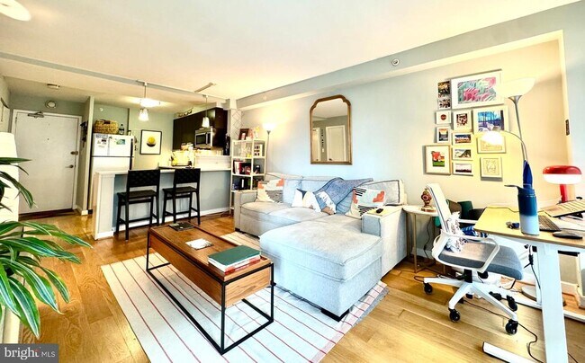 Foto del edificio - 1101 3rd St SW