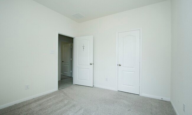 Foto del edificio - 7219 Bakersfield Ct
