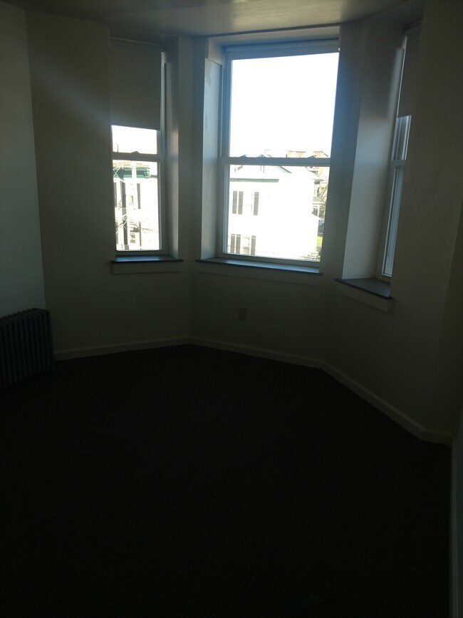 Foto del edificio - 337 McKee Pl