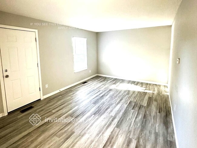 Building Photo - 1670 Fundy Way