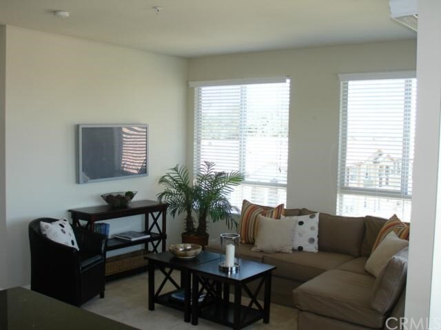 Building Photo - 2742 Cabrillo Ave