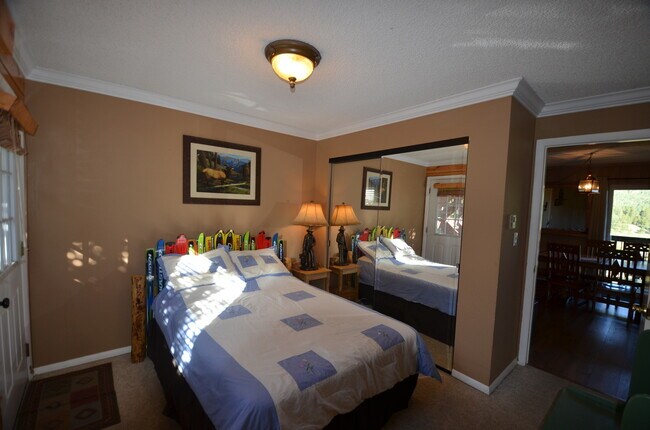 Foto del edificio - 67 Peaks View Ct