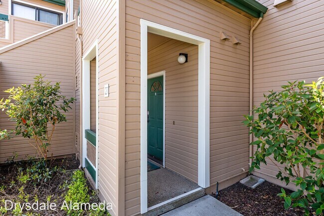 Building Photo - 2 br, 2 bath House - 21 Kingsbury Court