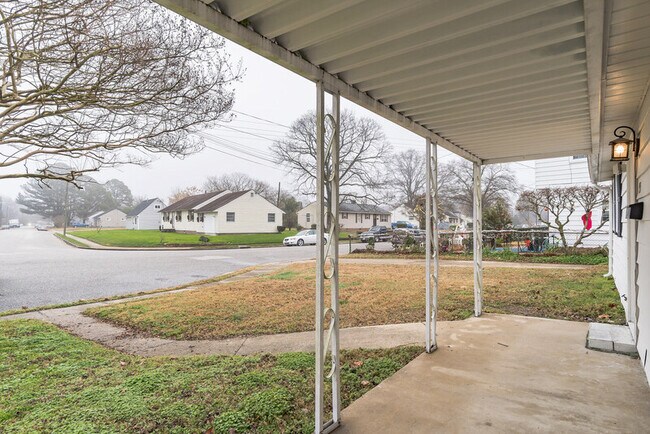 Building Photo - 93 Jordan Dr
