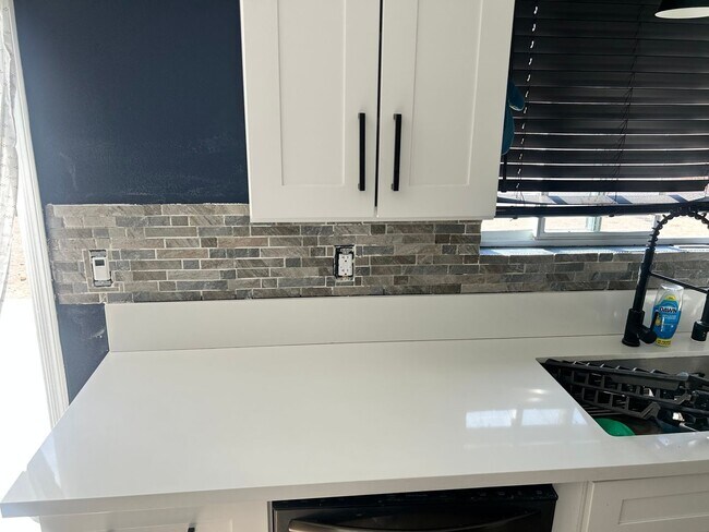 Foto del edificio - 3921 Blairmoor St