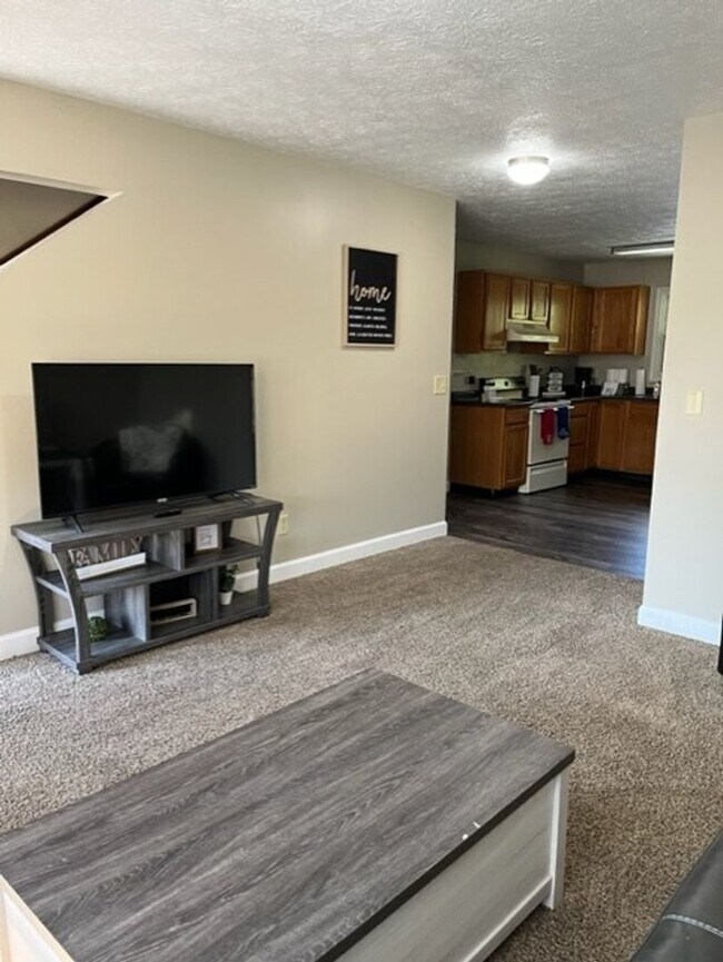 Foto del edificio - Cook Intern Housing