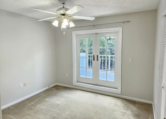 Foto del edificio - 10303 N Andover Coach Ln