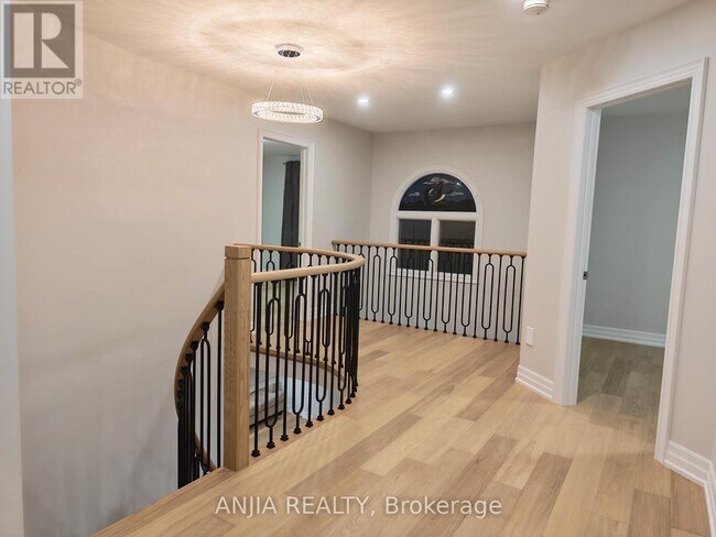 Photo du bâtiment - 5 Janna Ct