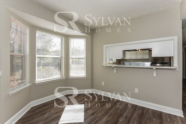 Building Photo - 1294 Township Dr
