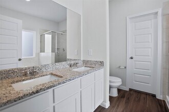 Building Photo - 13308 Burbot Dr