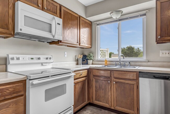 Building Photo - 176 Pheasant Point Blvd