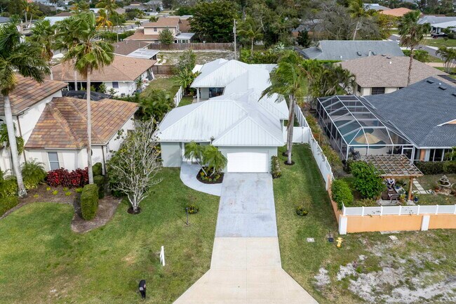 Foto del edificio - 10842 Vanderbilt Dr