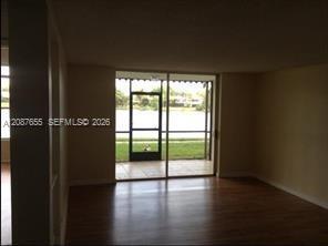 Foto del edificio - 3710 Inverrary Dr