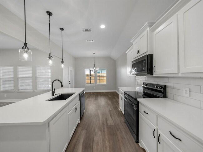 Foto del edificio - 410 Ellis Place Dr