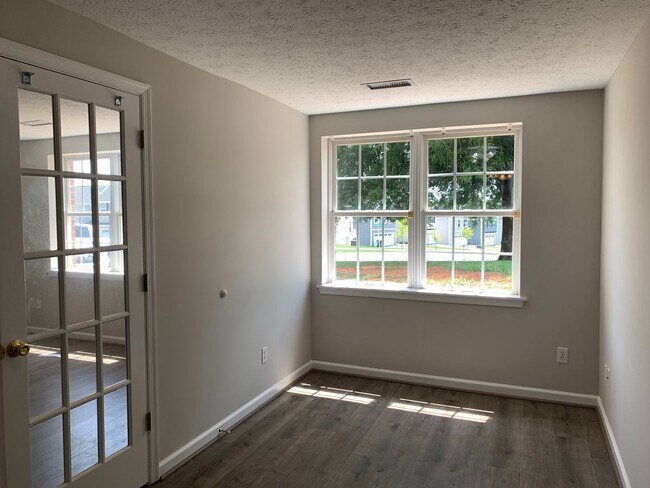 Building Photo - 2610 Confederate Ave