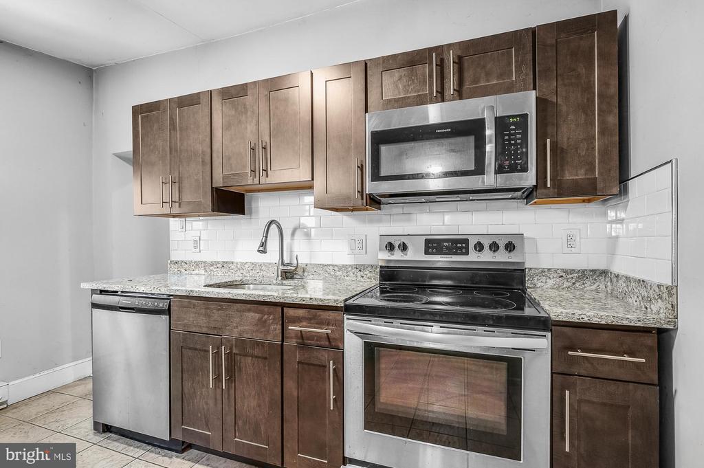 Primary Photo - 1202 N 7th St