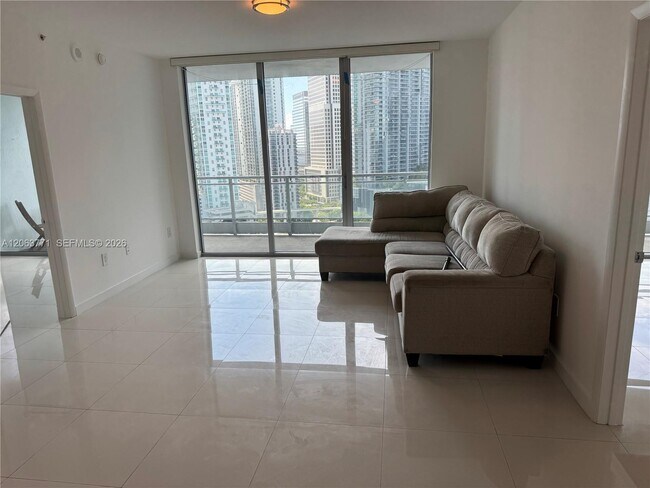 Foto del edificio - 90 SW 3rd St