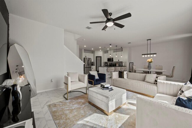 Building Photo - 232 Robert Hightower Dr