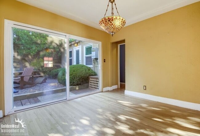 Foto del edificio - Newly Upgraded 3Bdm 2Ba Home in the Heart ...