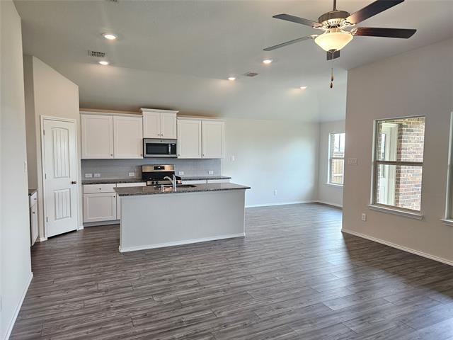 Building Photo - 4529 Ashmark Rd