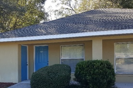 Primary Photo - 1701 NE 39th Ave