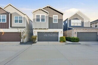 Building Photo - 4106 Split Ivy Dr