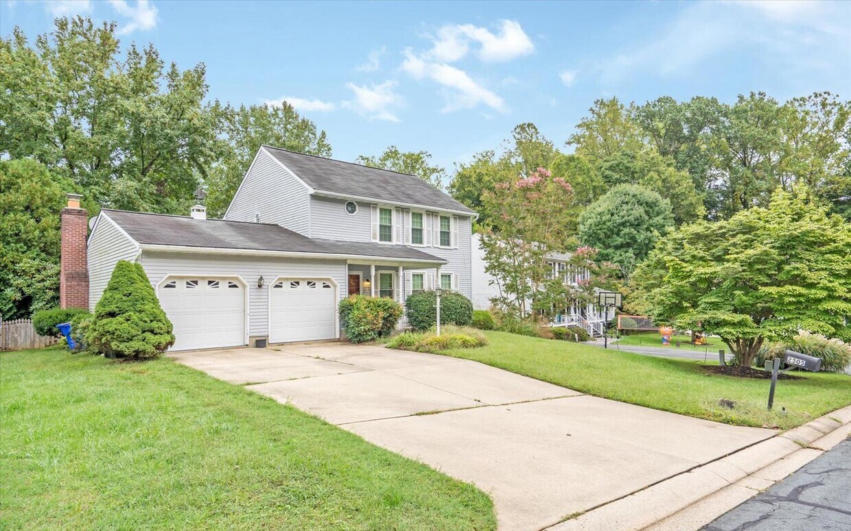 Foto del edificio - 2505 Buckingham Ct