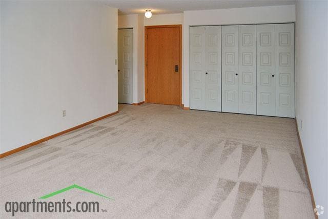 Living Room - Ponds of Edina