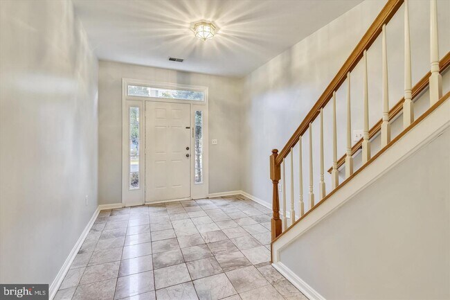 Building Photo - 2448 Sugar Mill Way