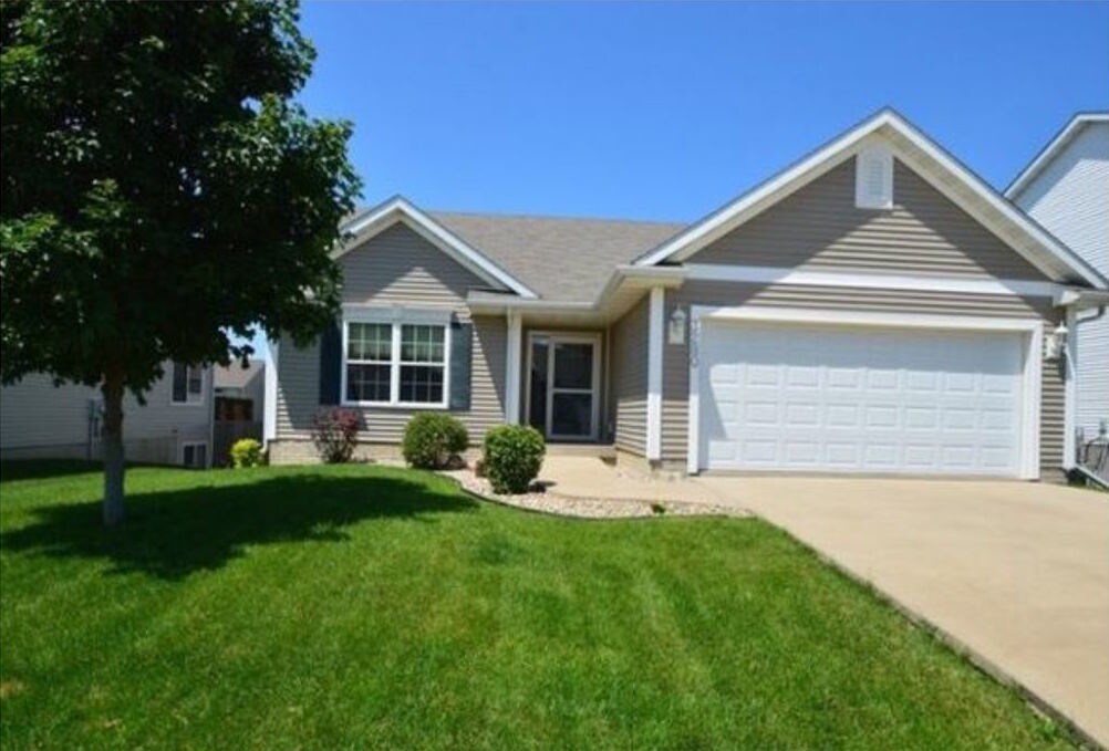 Primary Photo - 3280 Lennon Ln