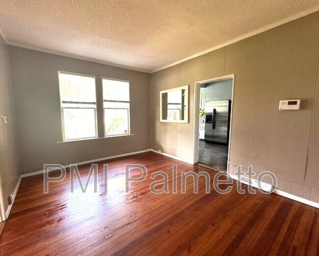 Building Photo - 2331 Santee Ave