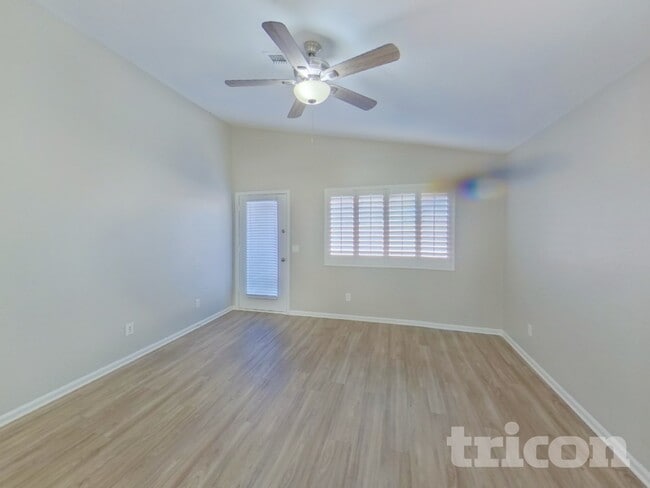 Building Photo - 42396 Colby Dr