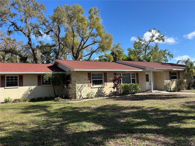 Photo - 2012 5th St W House