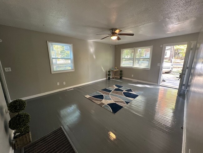 Photo - COMING SOON!  2 Bedroom house with LARGE yard!