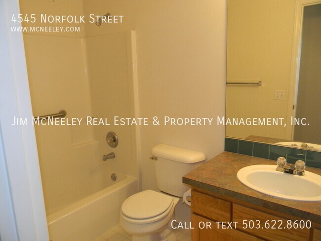 Foto del edificio - 4545 Norfolk St