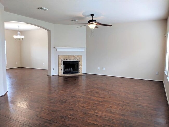 Building Photo - 3526 Schumann Oaks Dr