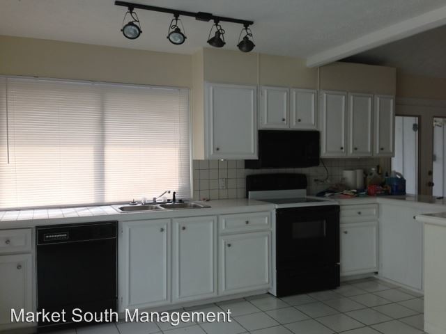 Foto del edificio - 3 br, 2.5 bath House - 1 Chantilly Court