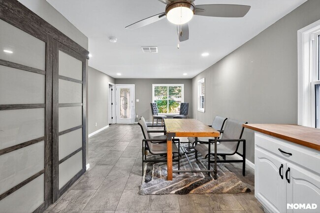 Foto del edificio - 1604 Westwood Ave SW